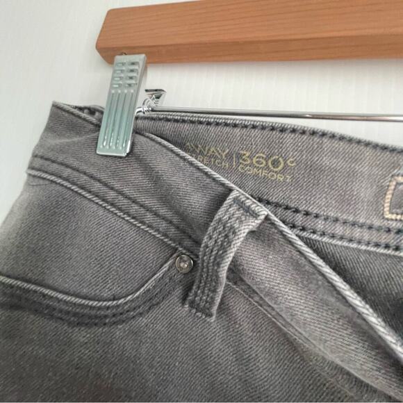 DL1961 grey Emma stretch skinny jeans size 28 inseam 28” - Picture 3 of 11